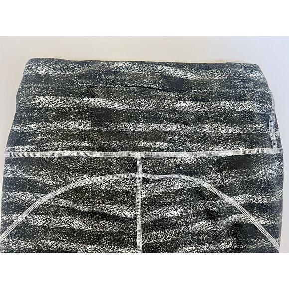 Albion Fit High Waisted Stride Leggings Moonright Stripe Size Small, Full Length - Picture 6 of 8